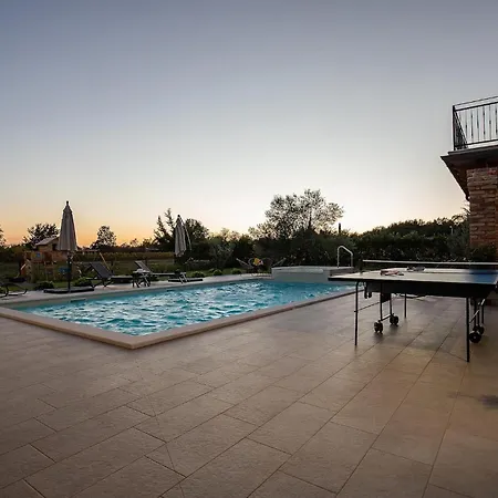 Mattuzzi Сasa de vacaciones Pula