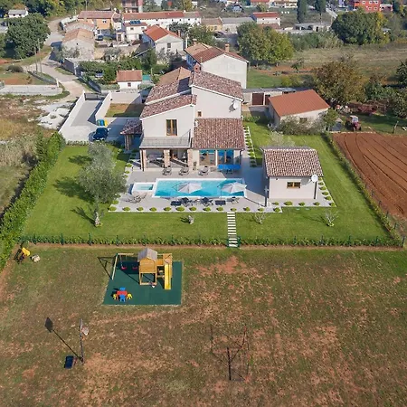 Mattuzzi Vakantiehuis Pula